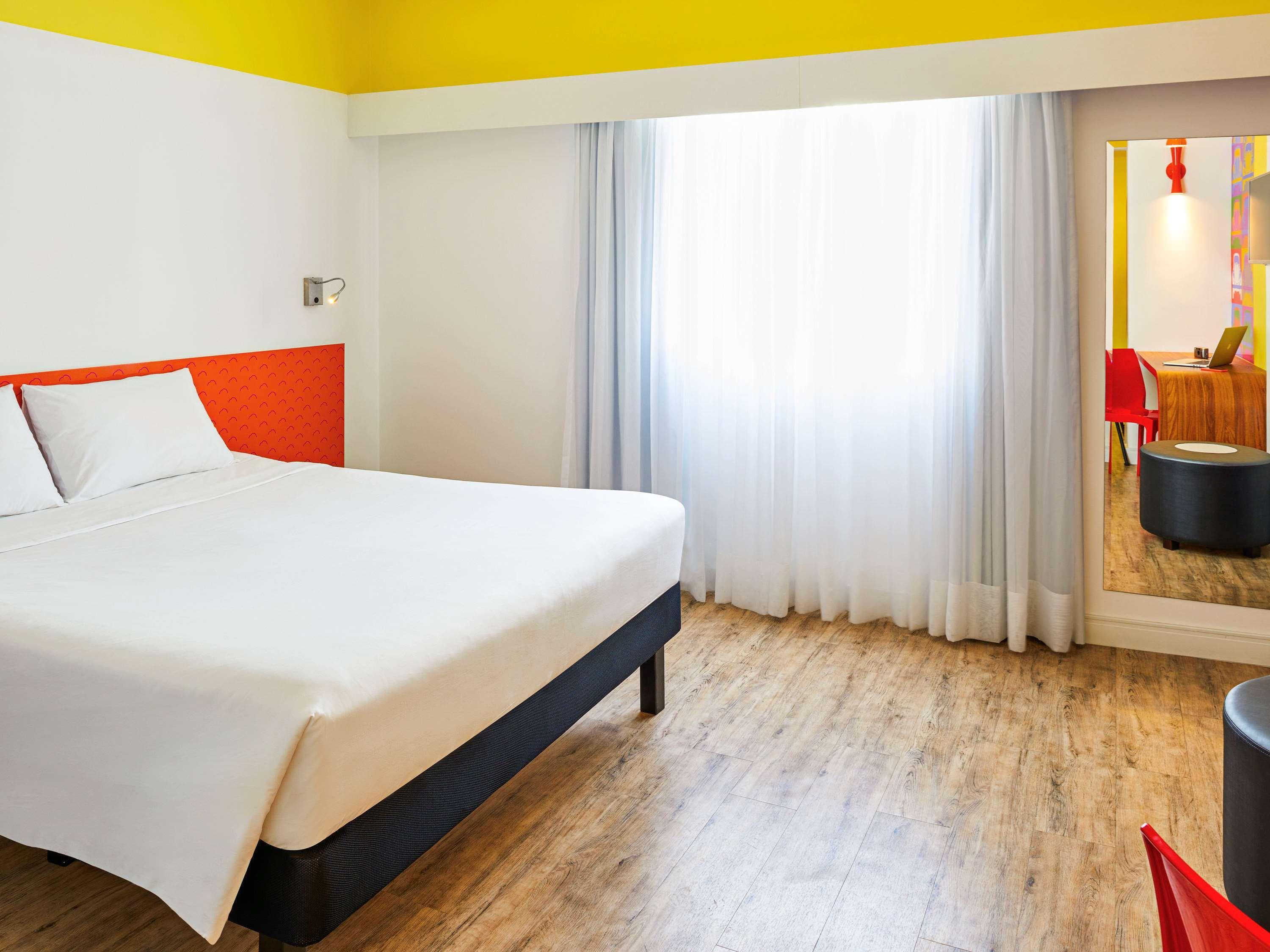 Ibis Styles Balneario Camboriu - 1 Quadra Do Mar Hotell Exteriör bild